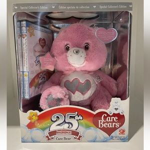 NIB 25th Anniversary Care Bear Love-A-Lot 2007. Collector's Edition SWAROVSKI
